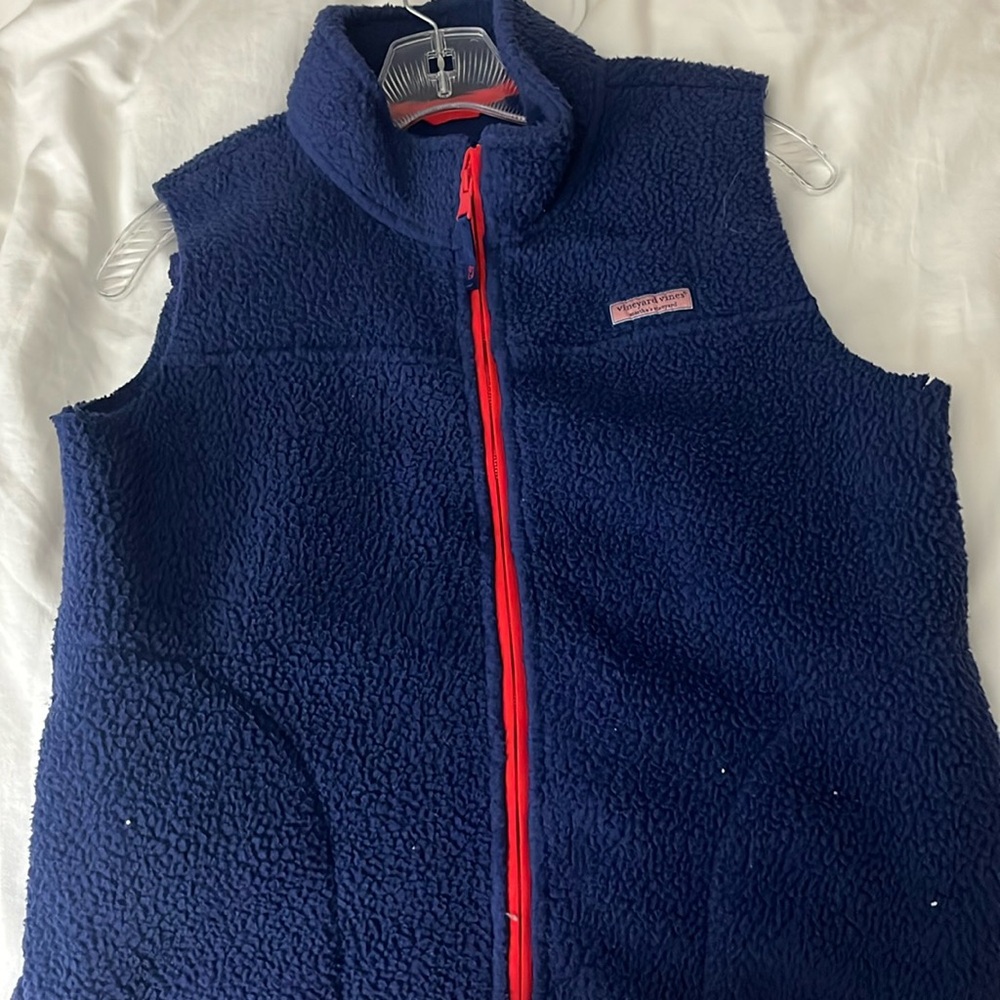 never worn Vineyard Vines vest